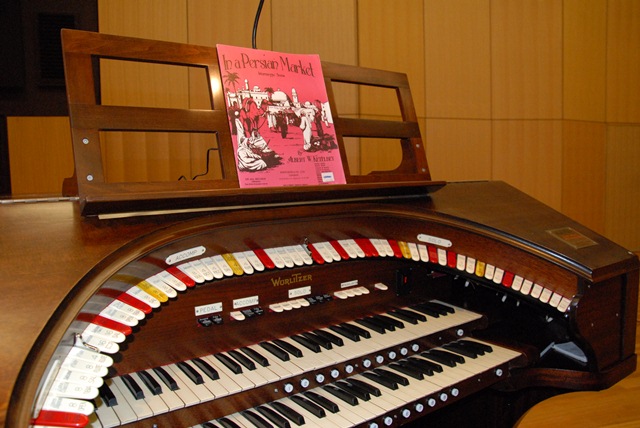 Wurlitzer Organ, 2011.